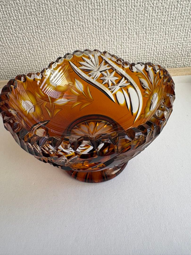 ドイツ製 ハンドメイド 24% PbO クリスタルガラス アンバー カットボウル
