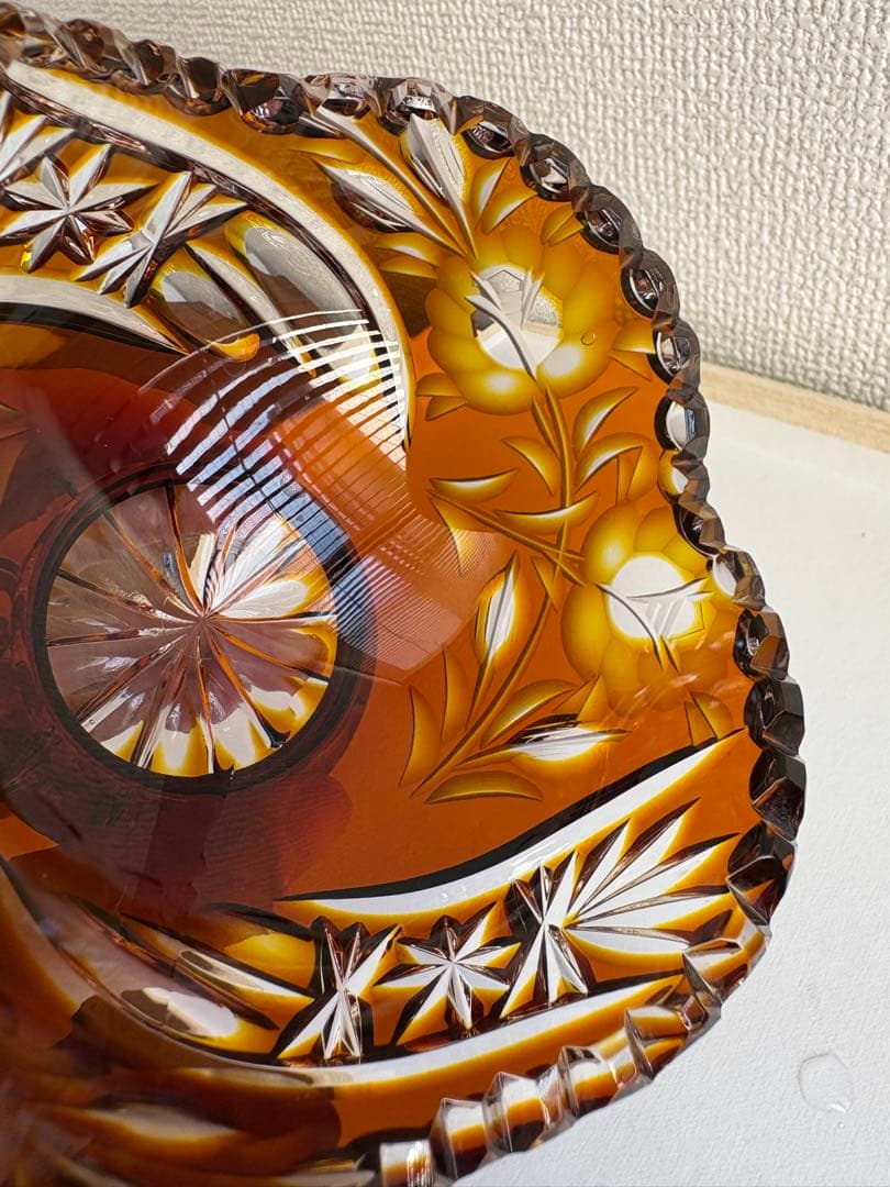 ドイツ製 ハンドメイド 24% PbO クリスタルガラス アンバー カットボウル