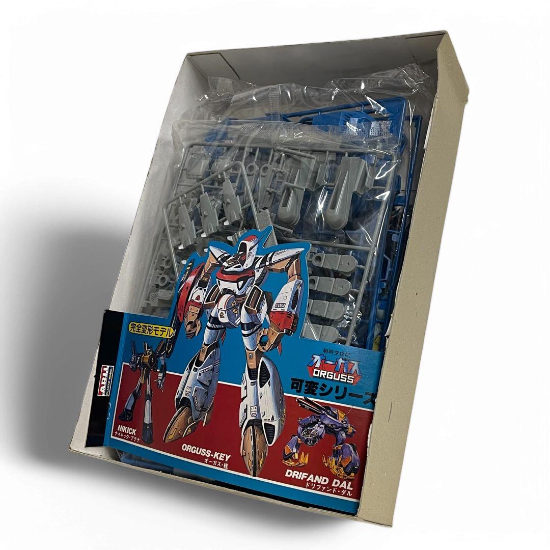 ★ほぼ新品★ ARII 超時空世紀オーガス ORGUSS ナイキック兵士1/48