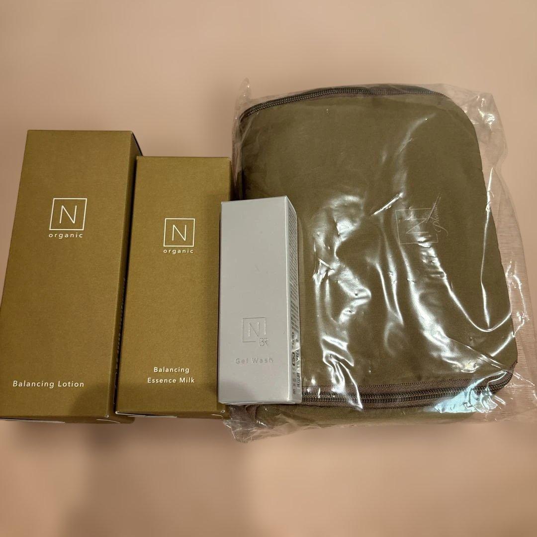 【未使用品】Nオーガニック 化粧水 美容乳液 ジェル洗顔 オリジナルポーチ