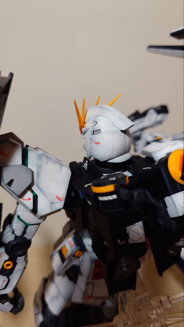 MG νガンダムver.Ka LEDライト機能付き 全塗装組立済