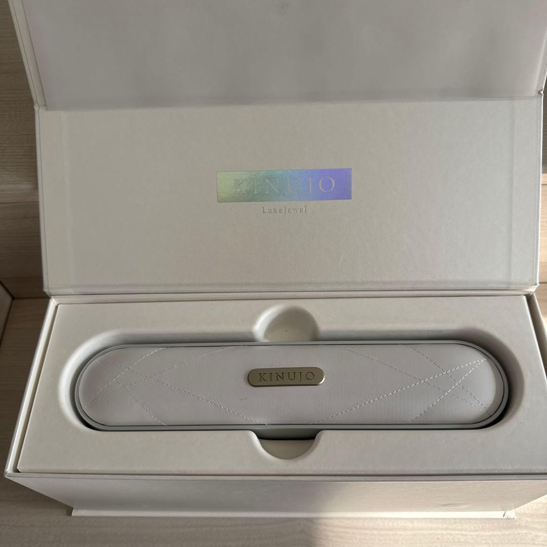 ヘアアイロン KINUJO CORDLESS Luxejewel