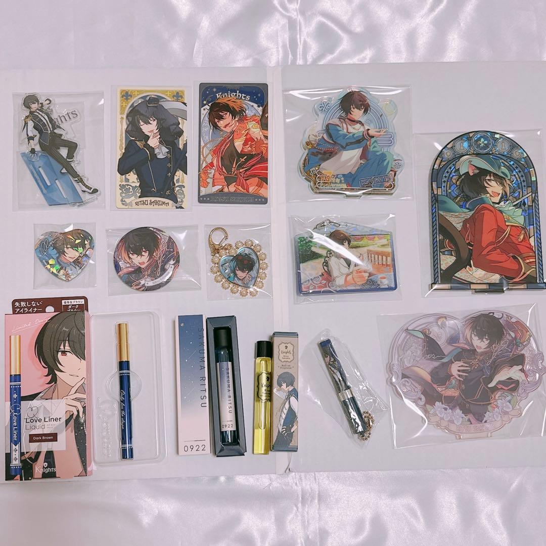 あんスタ　朔間凛月　流砂　アクリルスタンド　ペンライトキーホルダー　缶バッジ