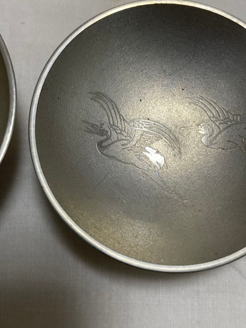 錫製の盃と片口