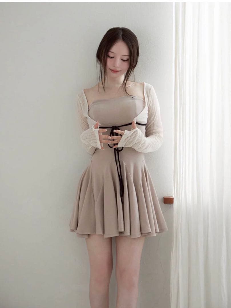 ワンピース Lona ribbon mini dress andmary