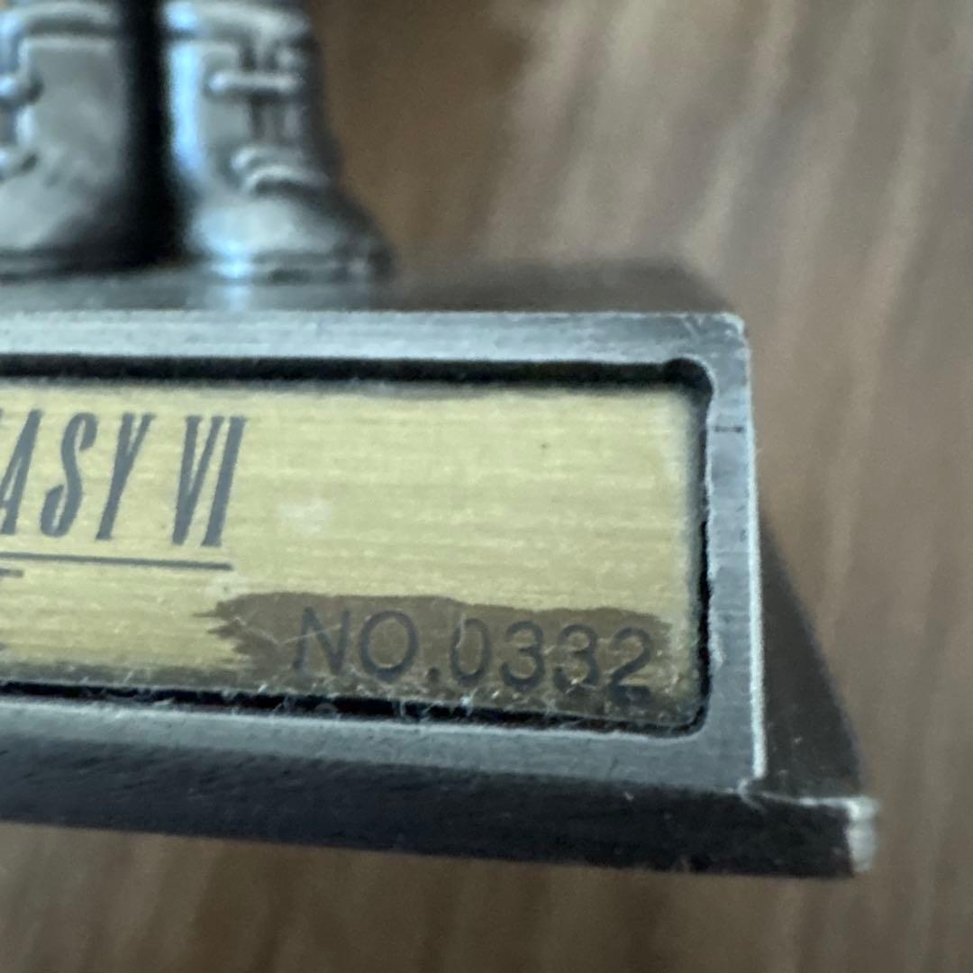 ファイナルファンタジー クロムフィギュア3種セット Ⅴバッツ Ⅵロック Ⅸジタン