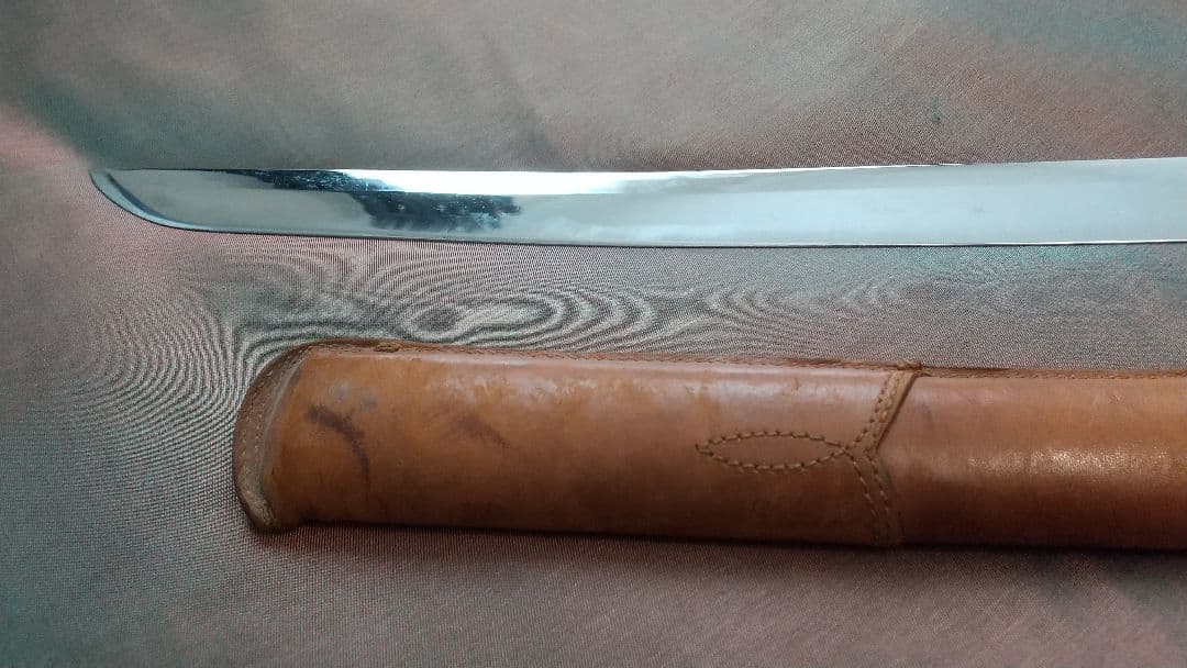 【概ね美品】模造刀 軍刀 革鞘 皮鞘 時代 ミリタリー サバゲー 日本軍 鍔