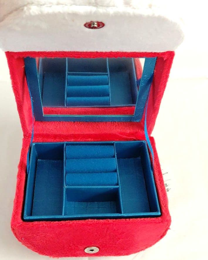 希少　ハローキティ　ジュエリーケース　ジュエリーボックス　ぬいぐるみ