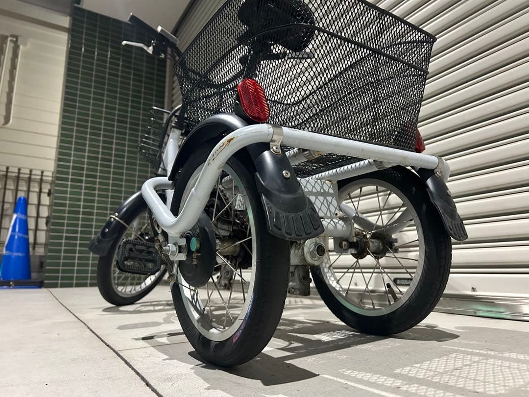 兵庫県神戸市より！ミムゴ三輪電動自転車アシラクpetit修理ベースですが乗れます