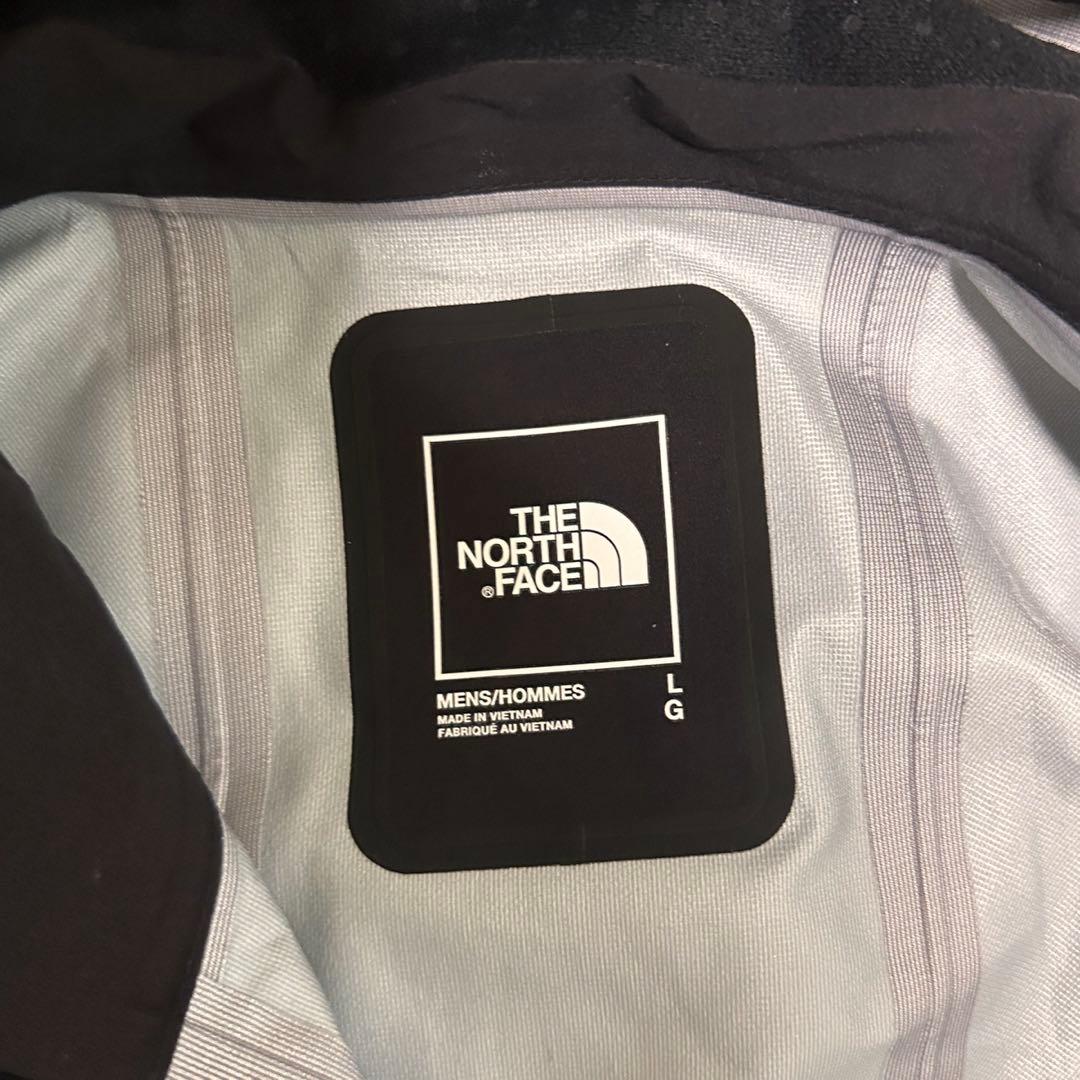 【新品タグ付き】ノースフェイス スノーウエア スノボウェア スノボジャケット
