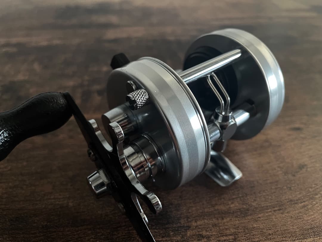 ABU Ambassadeur 2500C IAR アブ アンバサダー シルバー