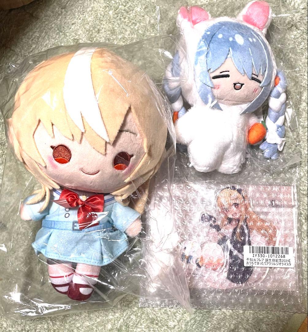 兎田ぺこら　不知火フレア　記念グッズ