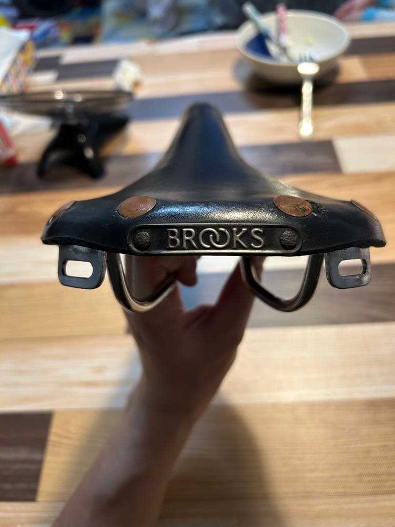 BROOKS SWIFTレザーサドル ブラック
