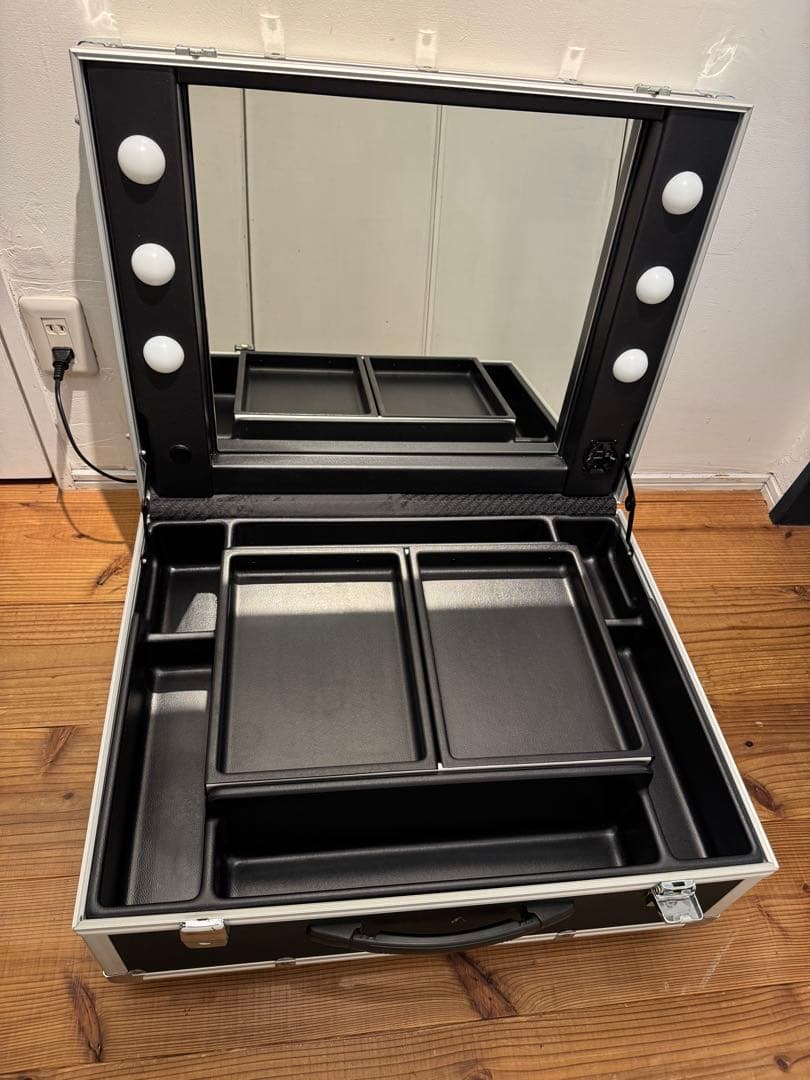 ハリウッドミラー　メイクボックス　プロ用　カントーニ