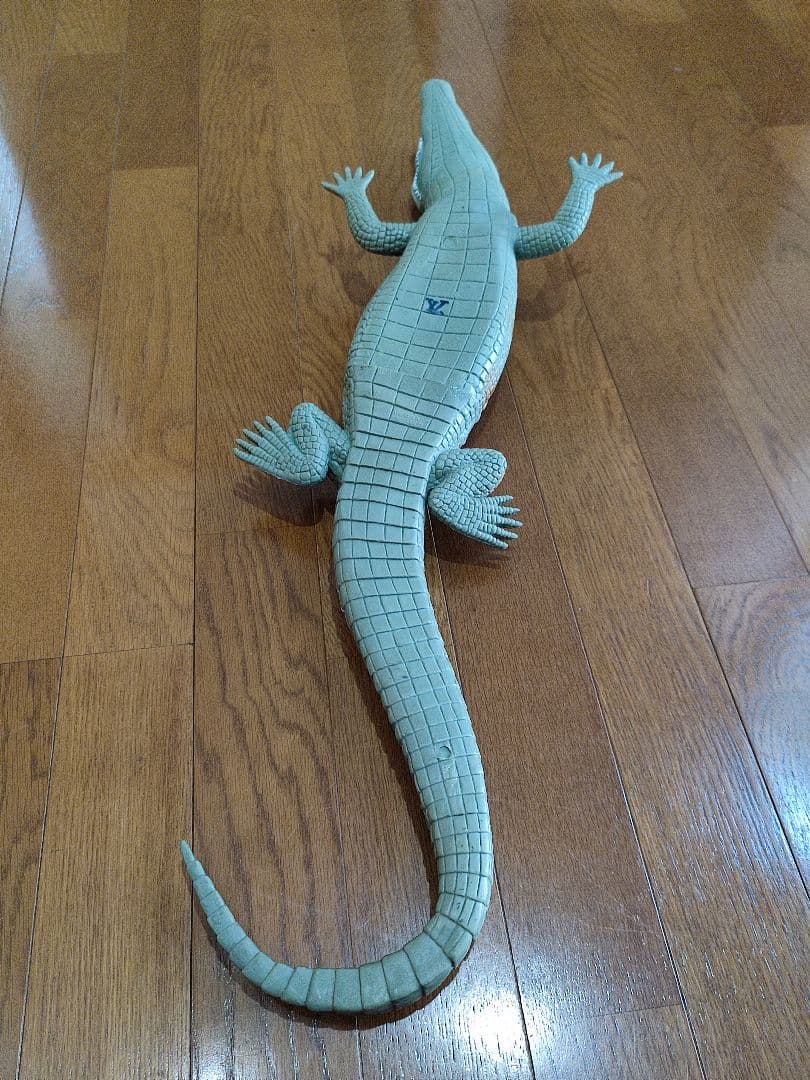 リアル！ワニフィギュア　アリゲーター　わに　クロコダイル　フィギュア　置物