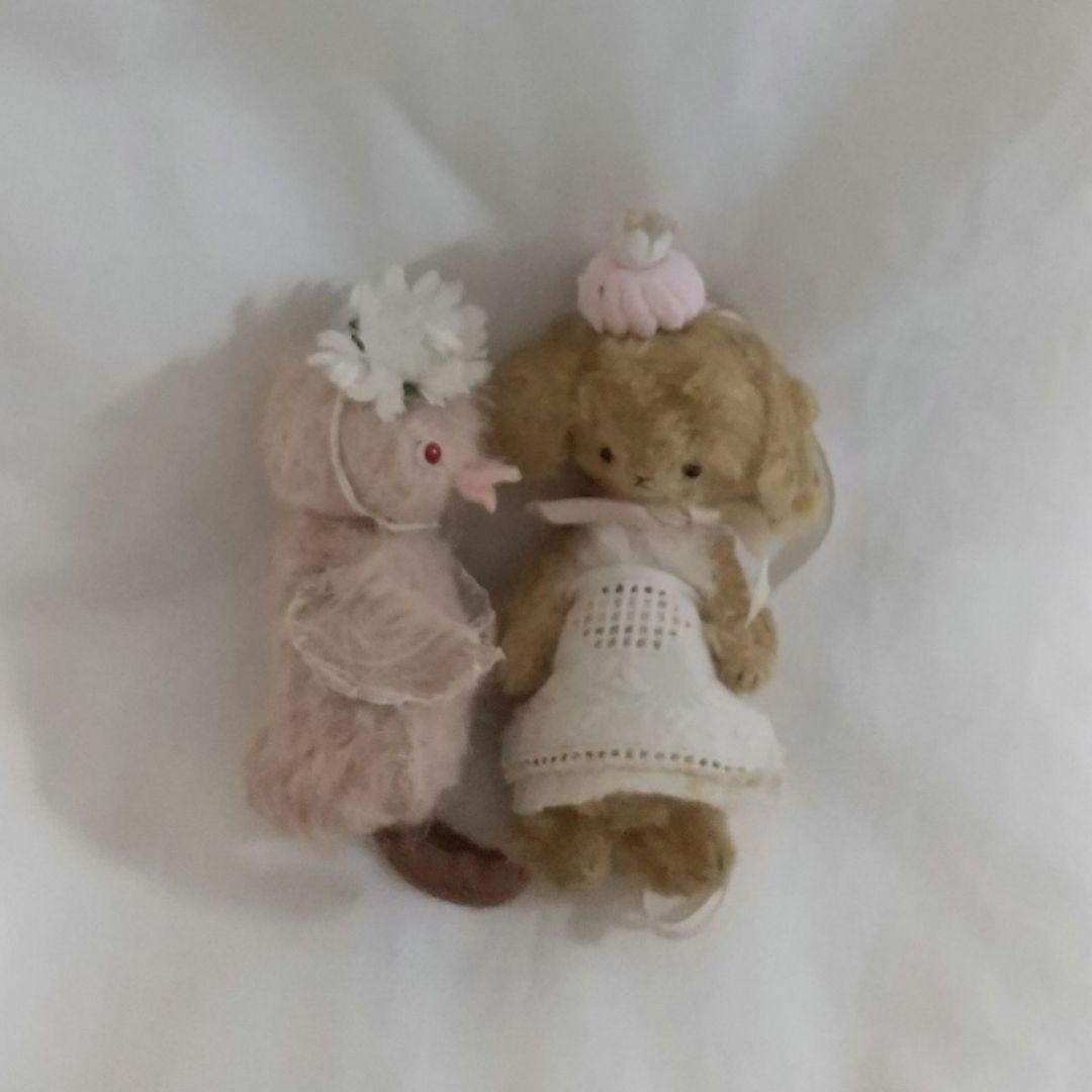 ♡オカザキハルミ小さな鳥さん作家ぬいぐるみ作家ベアアーティストベアトリとり布花