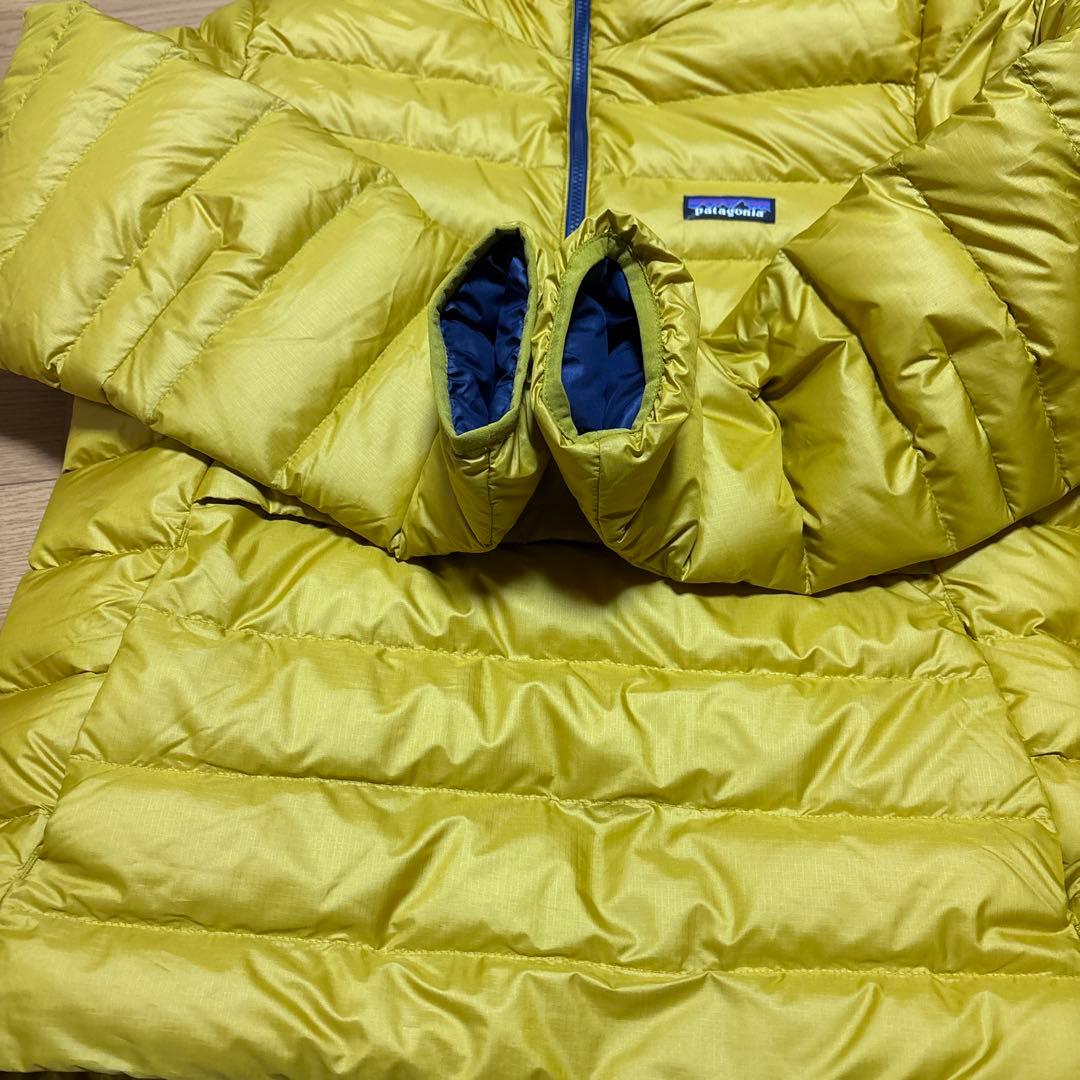 Patagonia ハーフジップ2018年製FA18ダウンセーター
