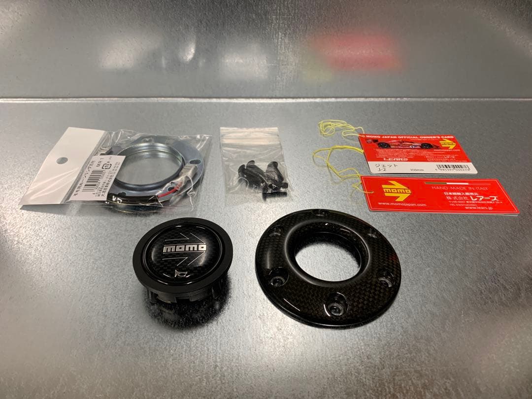 MOMO ステアリング ジェット 35パイ