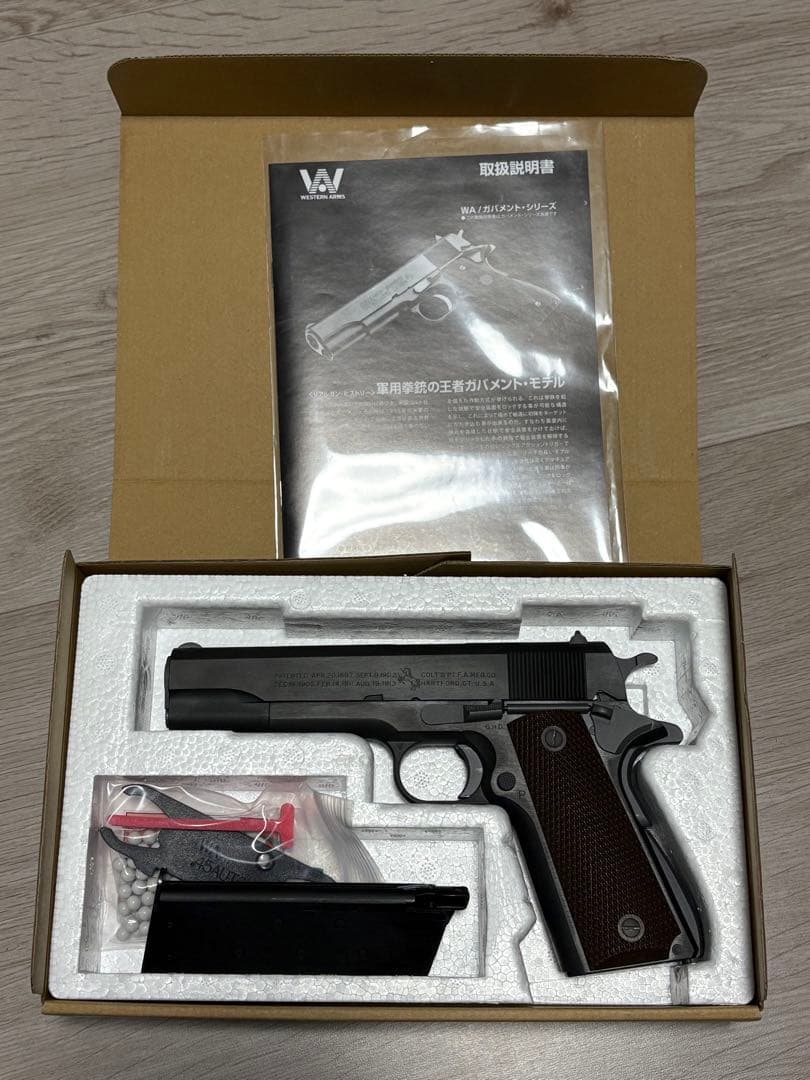 ウエスタンアームズ　コルトガバメント　M1911A1 ミリタリーモデル　ガスガン