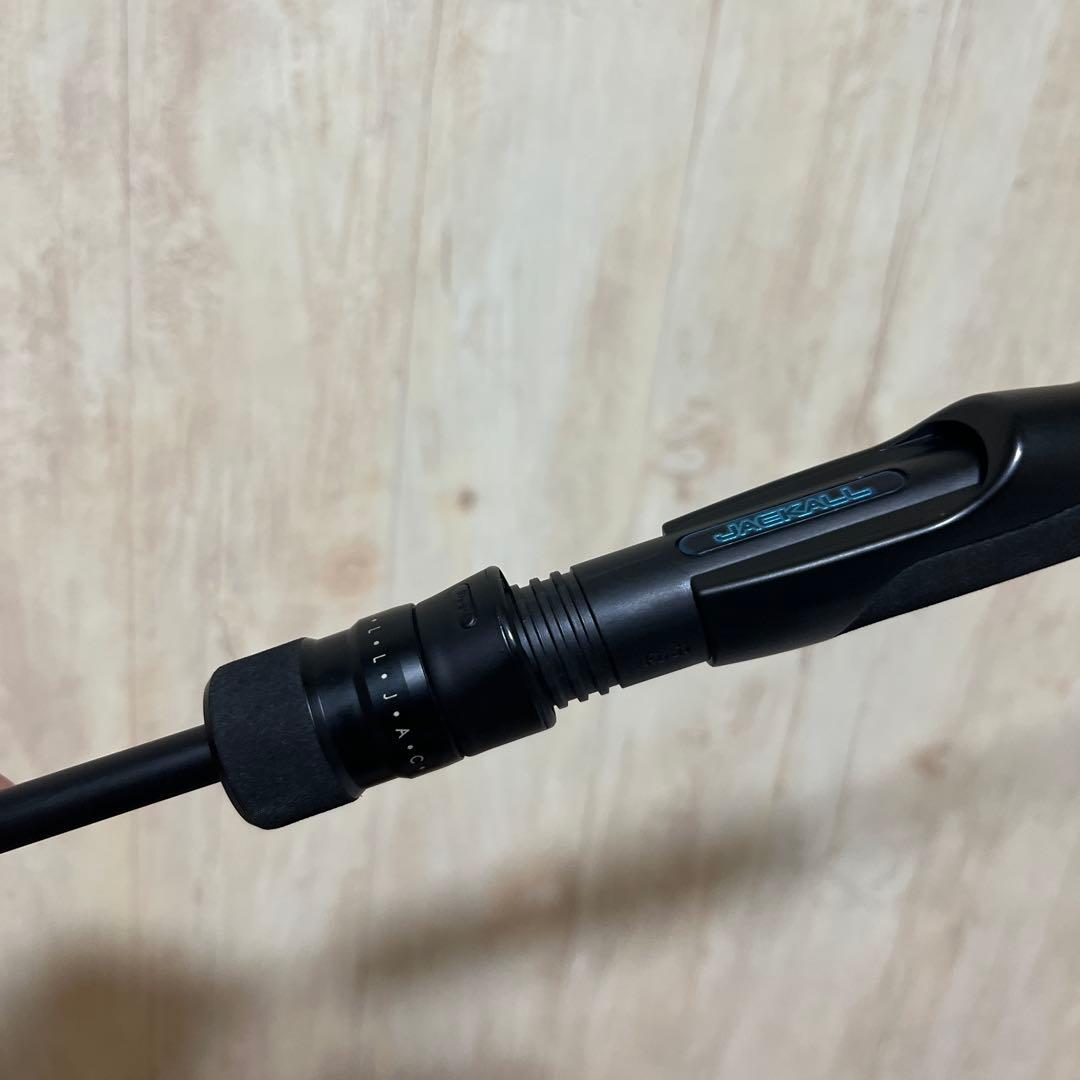 JACKALL ロッドとルアー