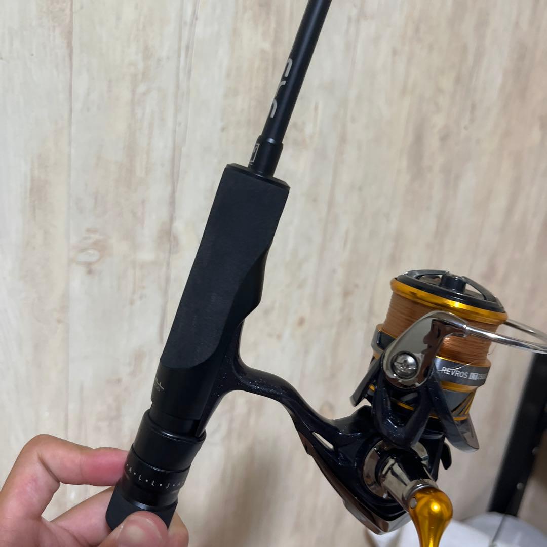 JACKALL ロッドとルアー