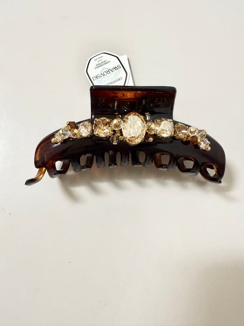 【新品】コンプレックスビズ　ラインドストーン バンスクリップ(ライトブラウン)