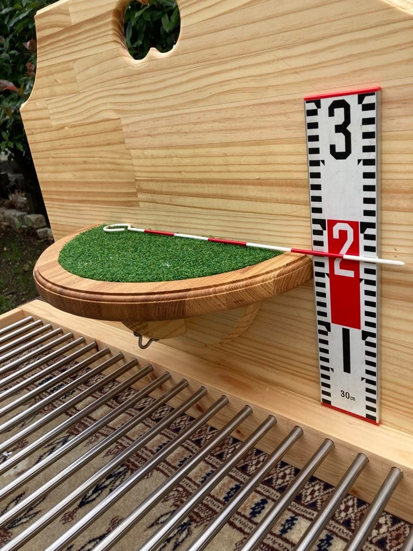 ごん　猛禽類オーダーシェルフパーチ