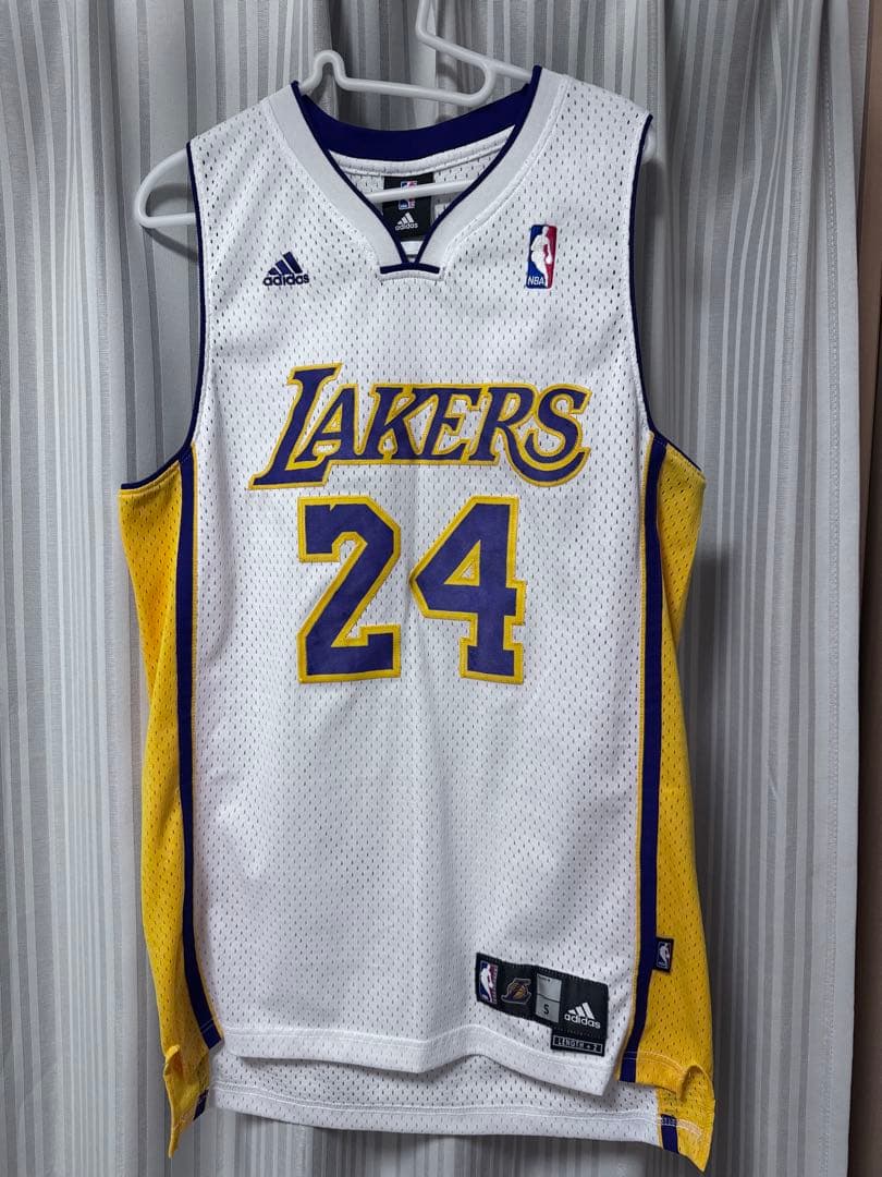NBA レイカーズ コービー・ブライアント ユニフォーム #24
