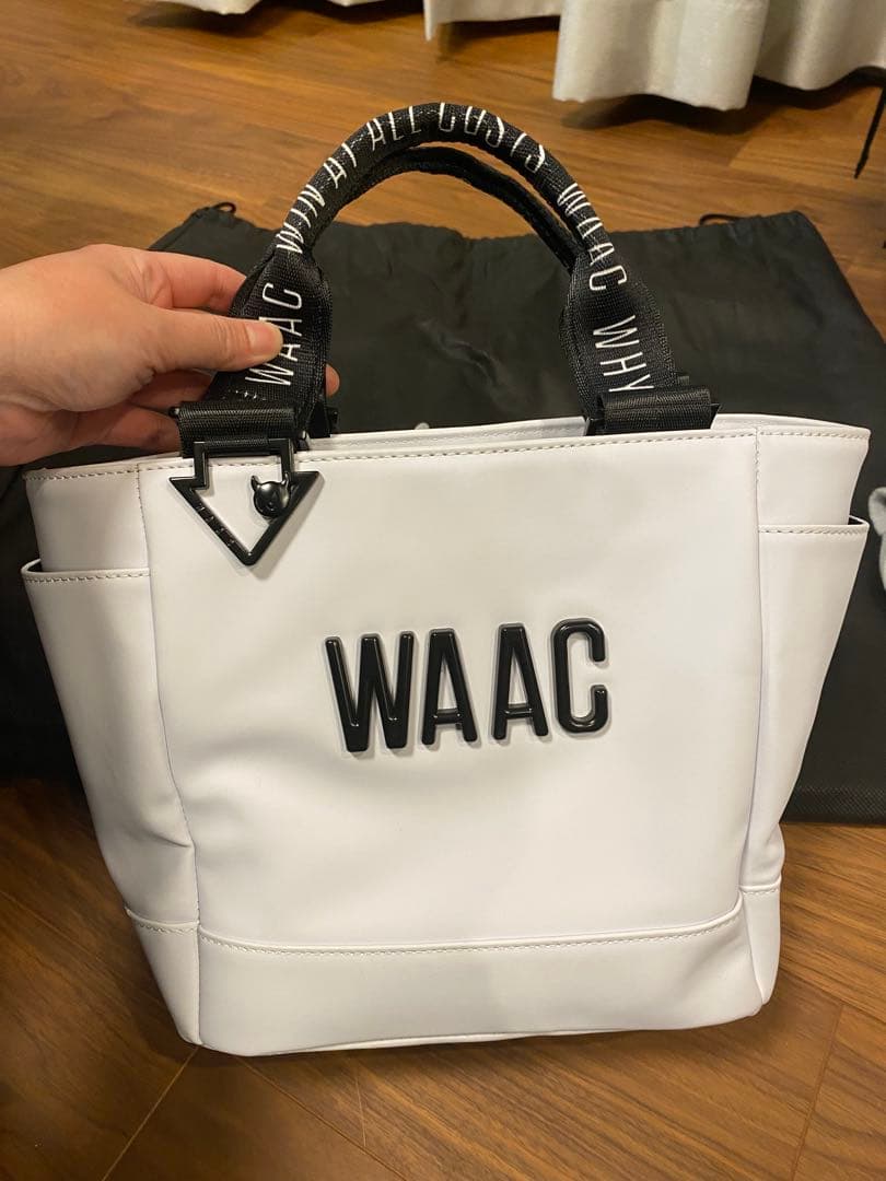 WAAC ホワイト キャディバッグとカートバック