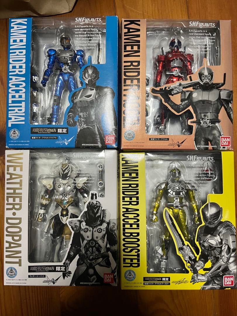 S.H.Figuarts仮面ライダーアクセル&ウェザードーパント　合計4体セット