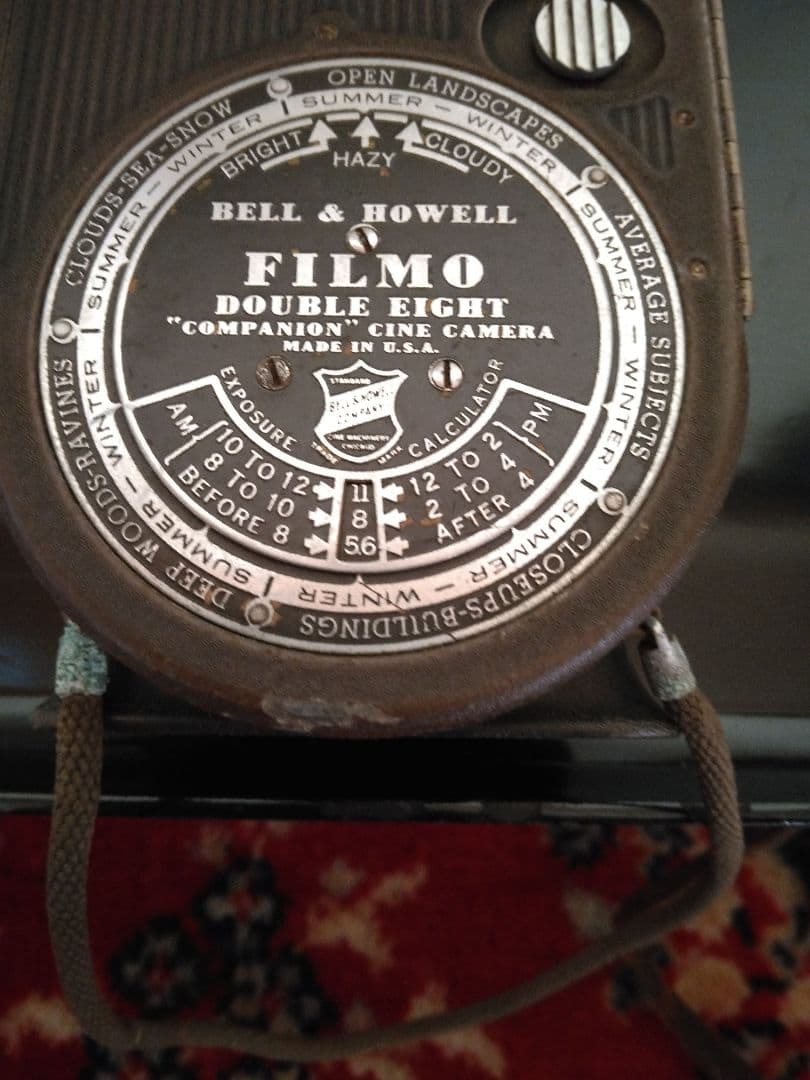 8mmフィルムプロジェクター 　　　撮影カメラとバッグ付き