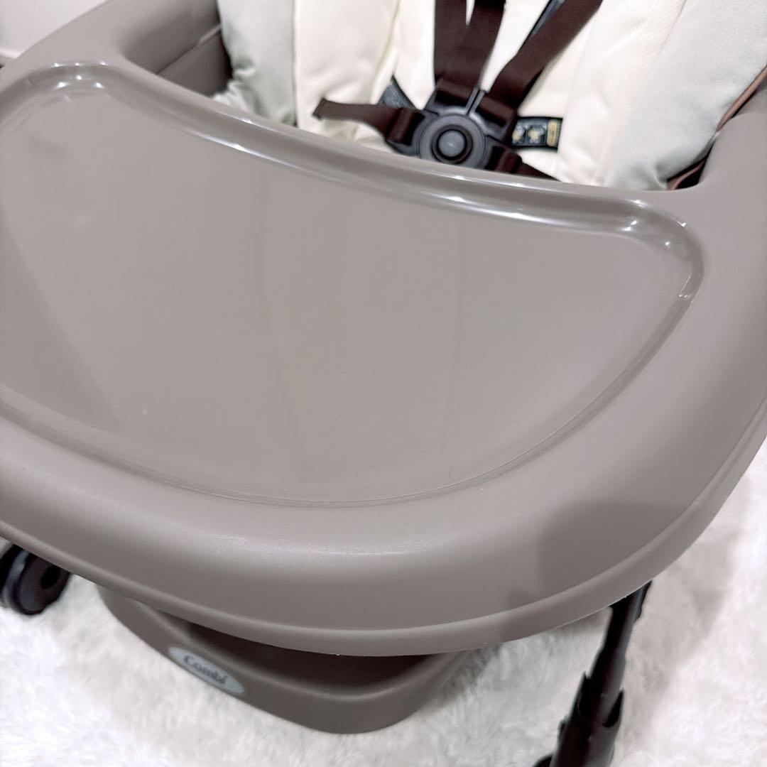 【未使用級】Combi コンビ ネムリラAT 新生児 自動 ハイローチェア