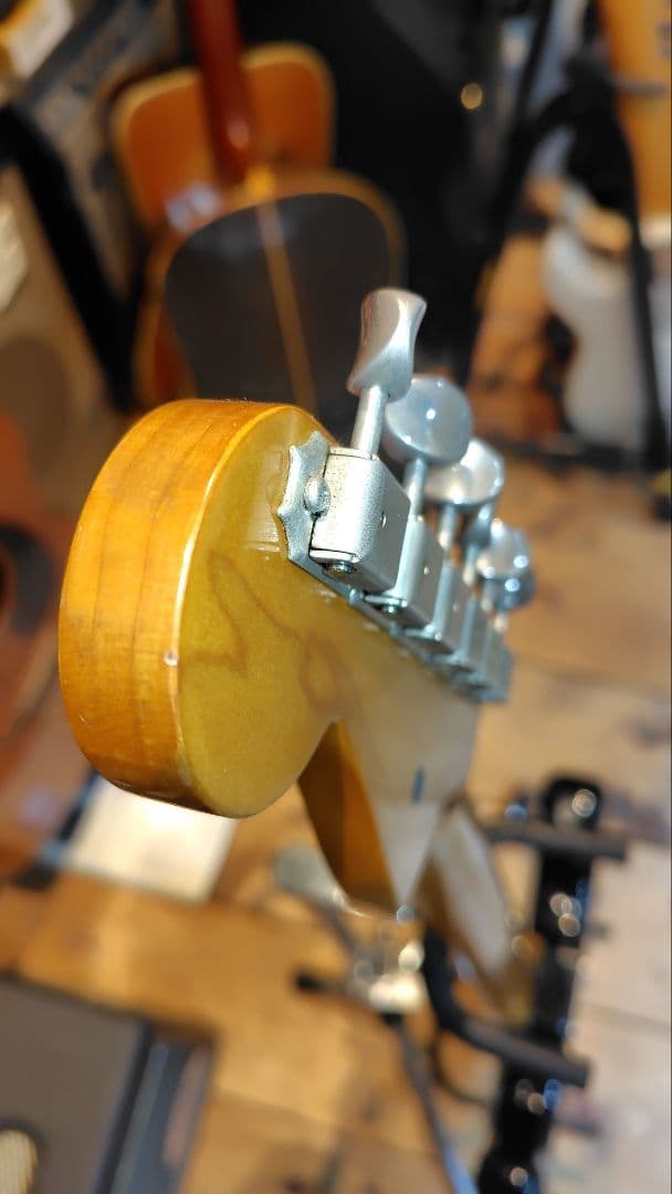 FENDER JAPAN JVシリアル ST57-65 83年製　ケース付き