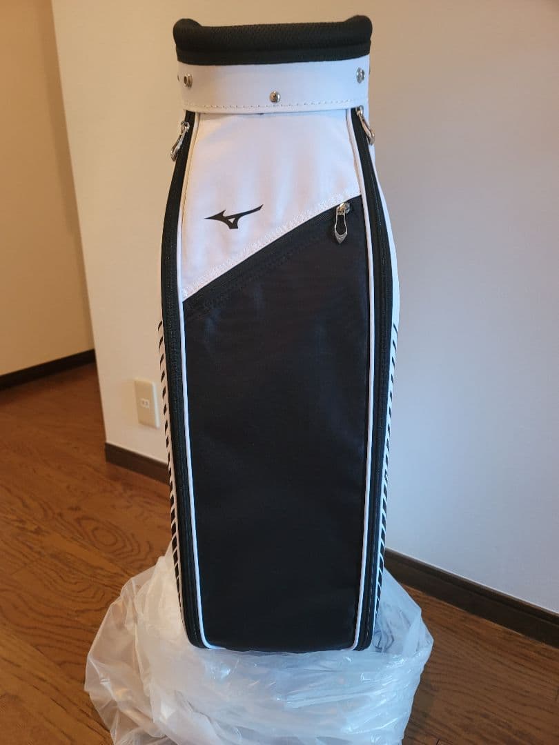 お値下【新品未使用】Mizuno ゴルフキャディバッグ 白黒
