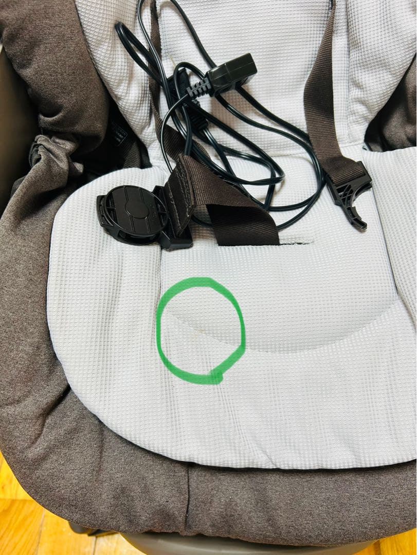 Combi ネムリラ　電動スイング　オートスイング