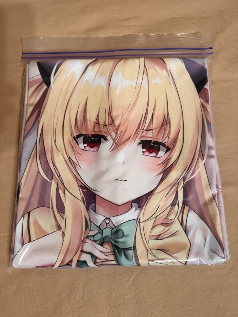 ルネッパンツ 金色の闇 抱き枕カバー