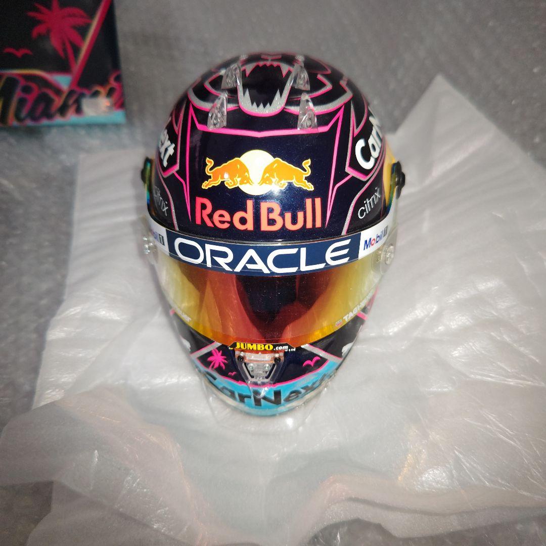 マイアミGP　2022　ヘルメット　ORACLE　RED BULL RACING