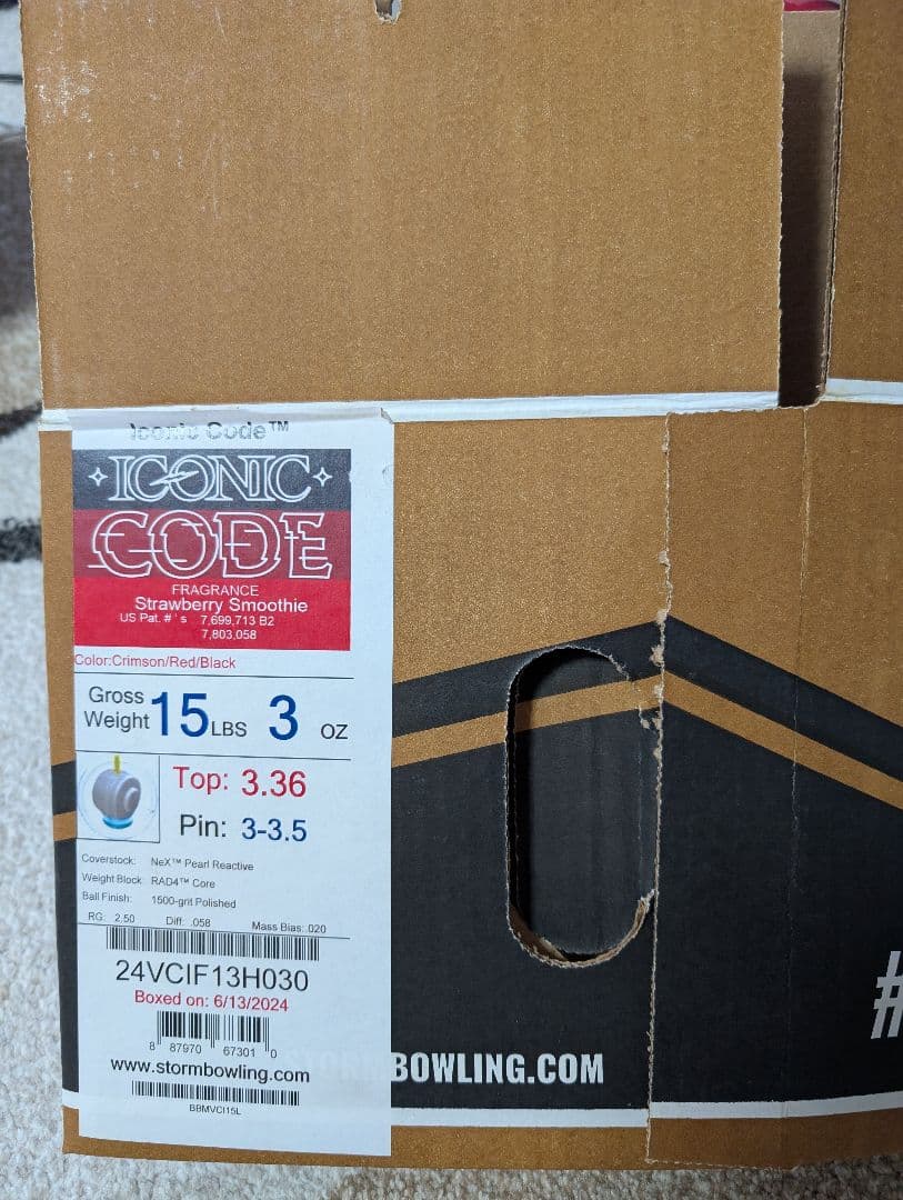 ストーム アイコニックコード15ポンド　ボウリングボール