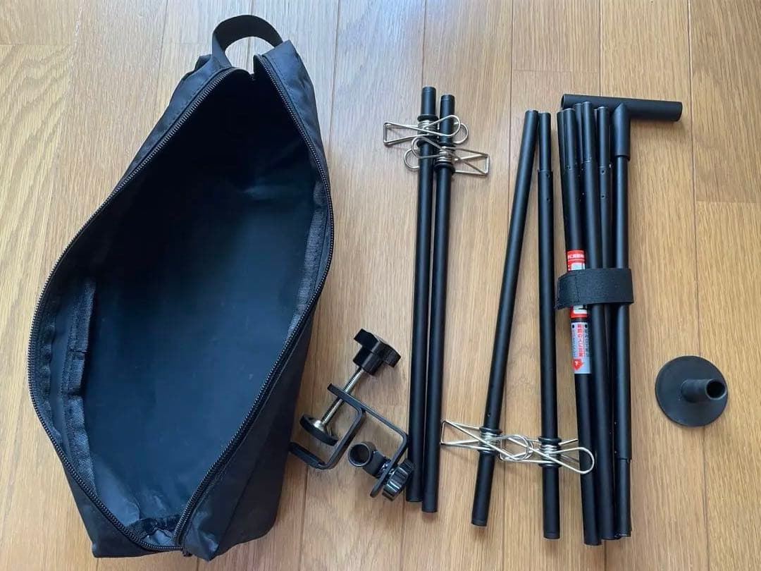 軽量ポスタースタンド クランポ clampo