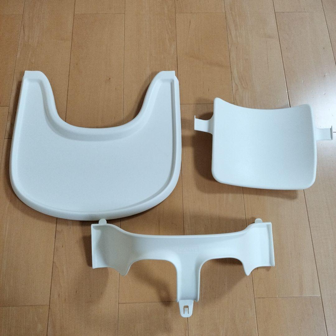 シリアル6　ストッケ トリップトラップ　背もたれ&ベビーガード&トレイ付