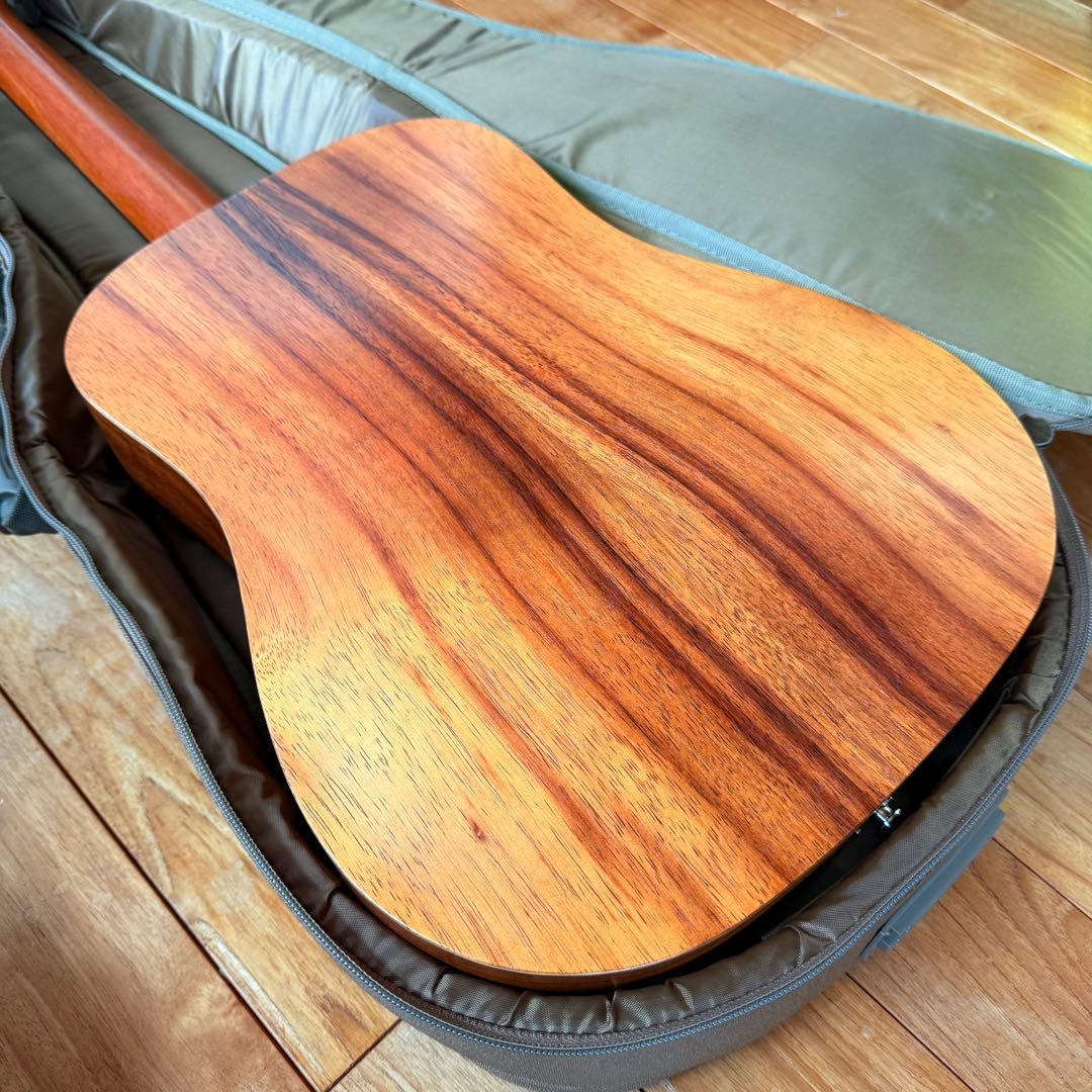 Taylor テイラー Baby Taylor-e Koa ミニギター