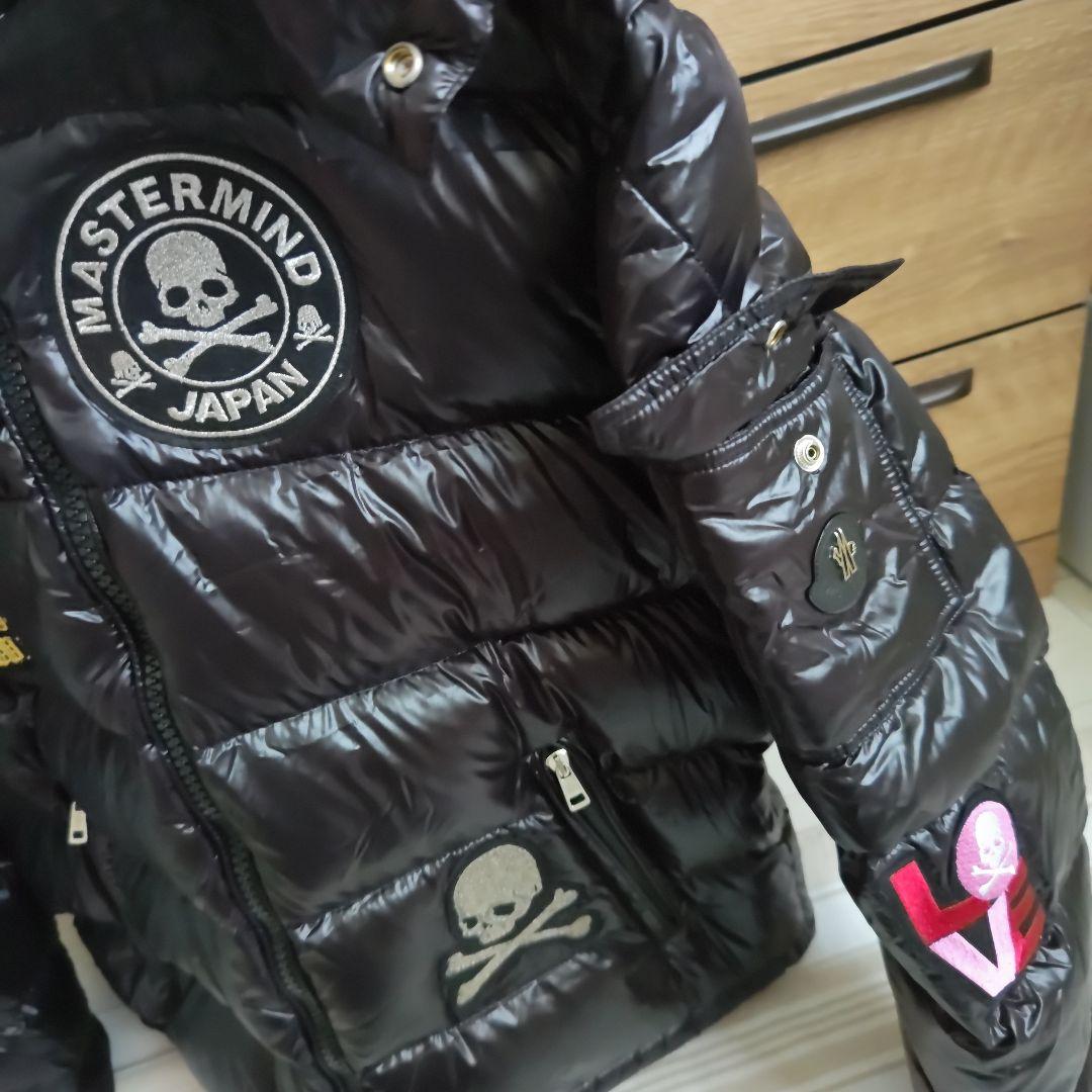 ワッペンブラックダウンジャケット