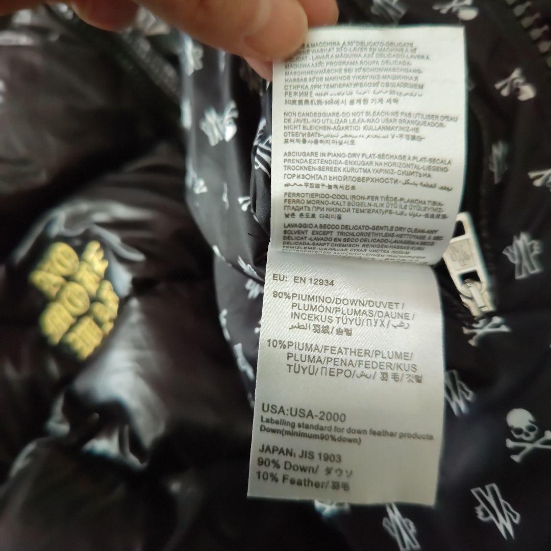 ワッペンブラックダウンジャケット