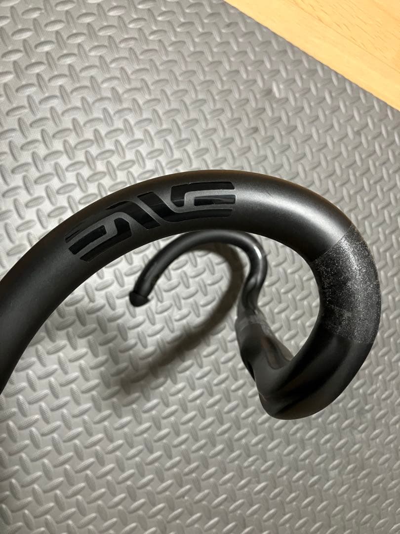 enve Compact 40cmエンヴィ　カーボン　ドロップハンドル