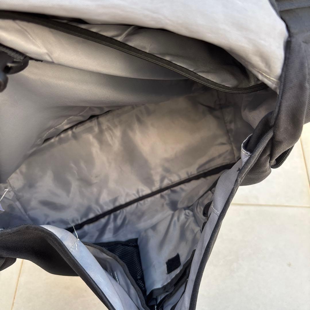 <最終値下げ> patagonia メッセンジャーバッグ