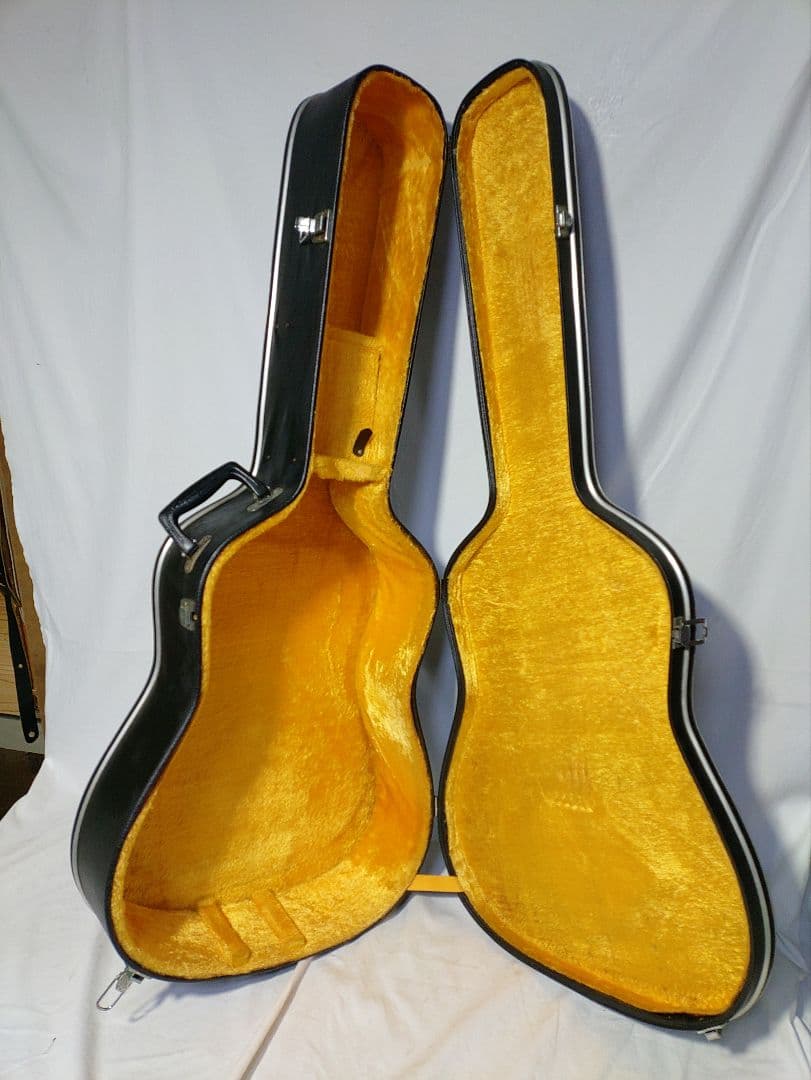 Morris TF　W-50 サンバースト 　　　　ハードケース付属