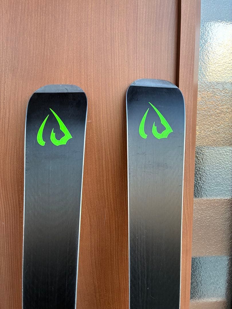 Yosiyuki スキー板　ID ONE ビンディング付き