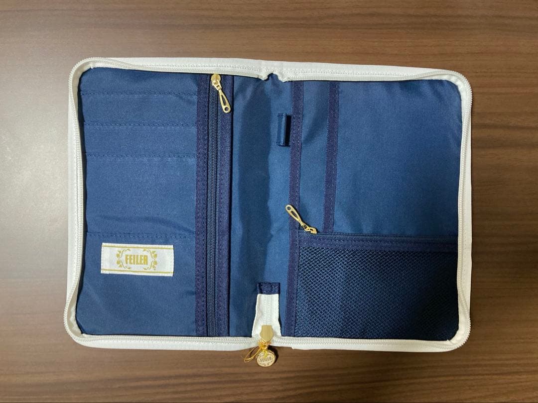 FEILER 銀座本店＆WEB限定　ハイジ　マルチケース　フェイラー　母子手帳
