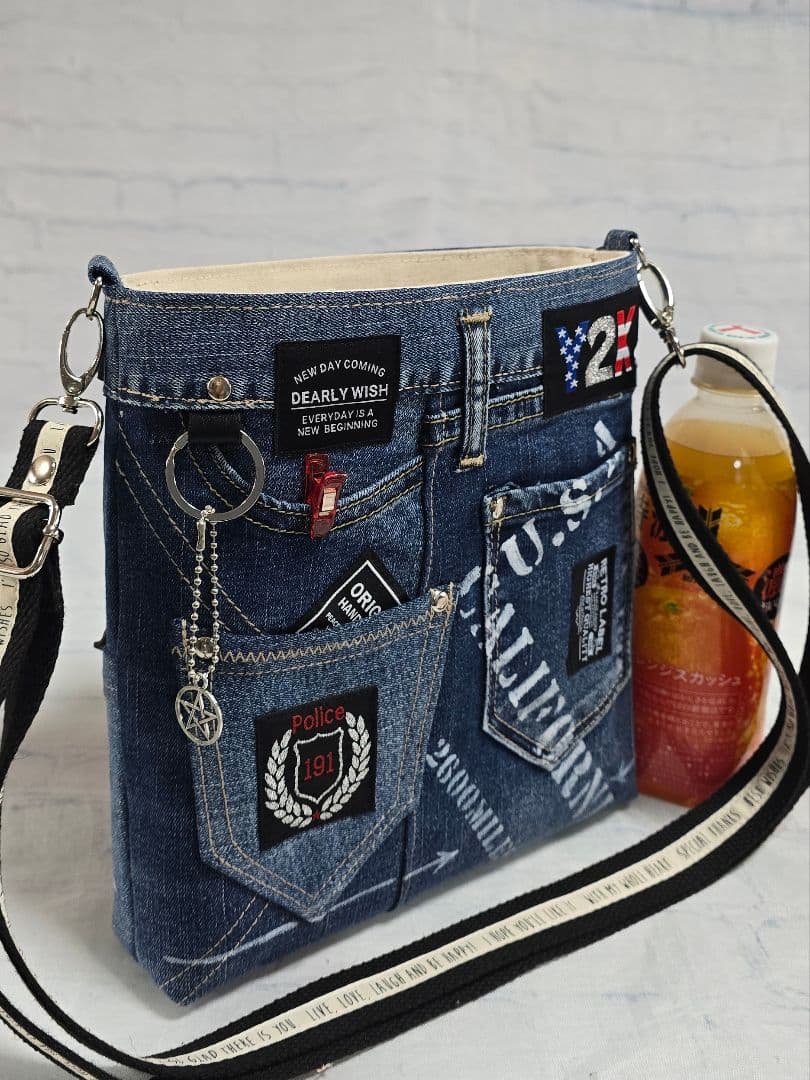 大きめ デニムリメイクバッグ ファスナー ＆ カジュアルサコッシュ 2点