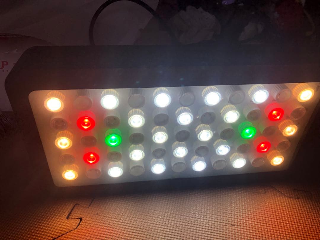 LEDアクアリウムライト　ブラックボックス